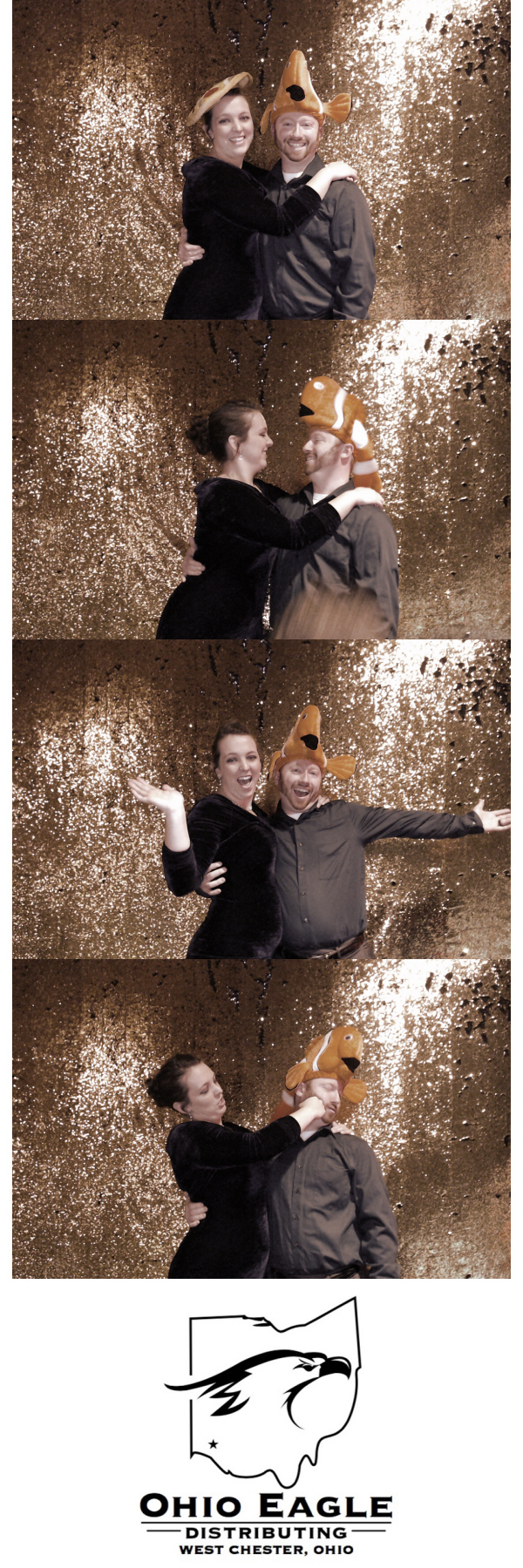 Ohio Eagle Distributing Holiday Party  | View more photos from the event at gallery.saycheesephotobooth.com/u/SayCheesePhotoBooth/Ohio-Eagle-Distributing-Holiday-Party
