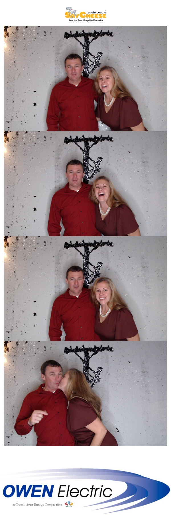 Owen Electric   | View more photos from the event at gallery.saycheesephotobooth.com/u/SayCheesePhotoBooth/Owen-Electric