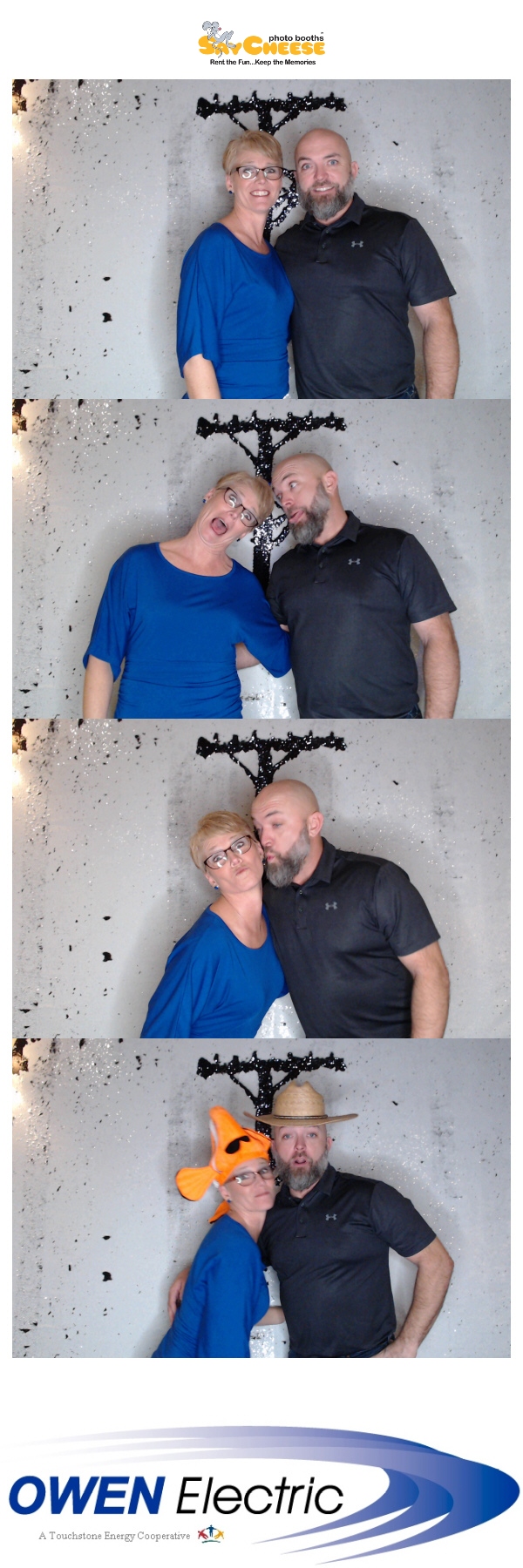 Owen Electric   | View more photos from the event at gallery.saycheesephotobooth.com/u/SayCheesePhotoBooth/Owen-Electric
