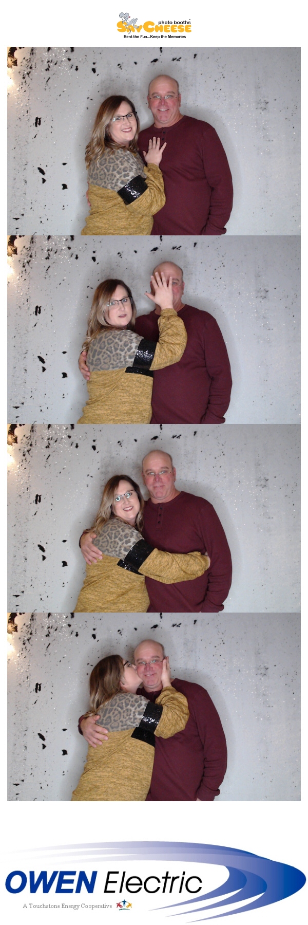 Owen Electric   | View more photos from the event at gallery.saycheesephotobooth.com/u/SayCheesePhotoBooth/Owen-Electric