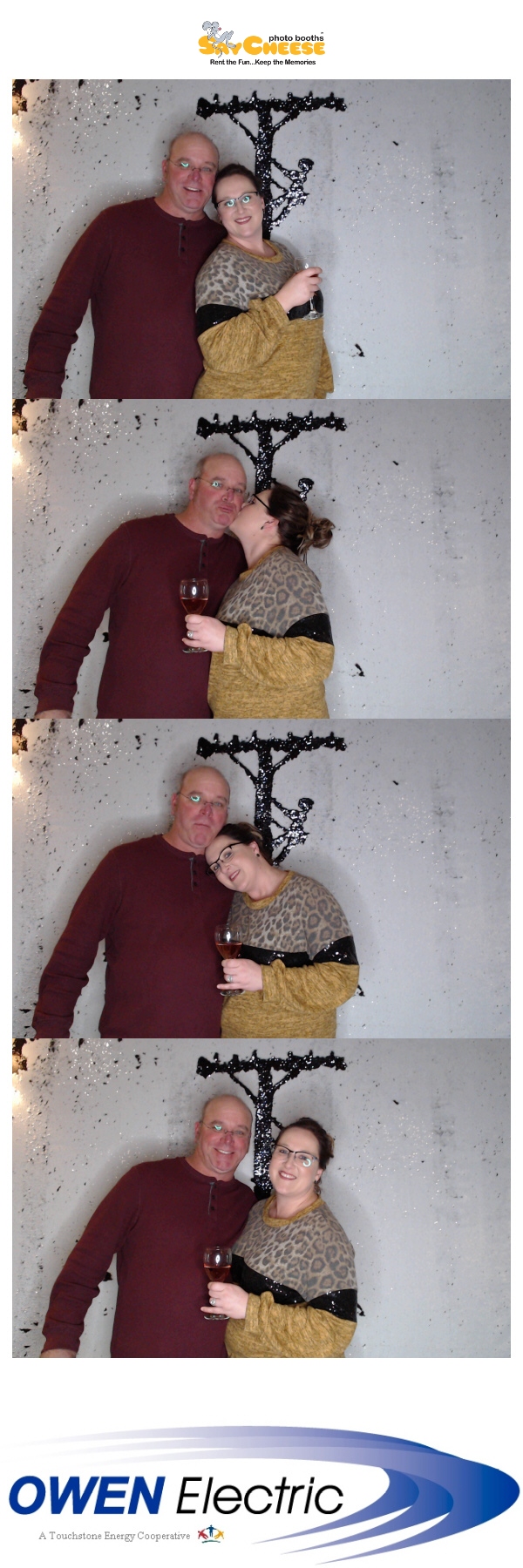 Owen Electric   | View more photos from the event at gallery.saycheesephotobooth.com/u/SayCheesePhotoBooth/Owen-Electric