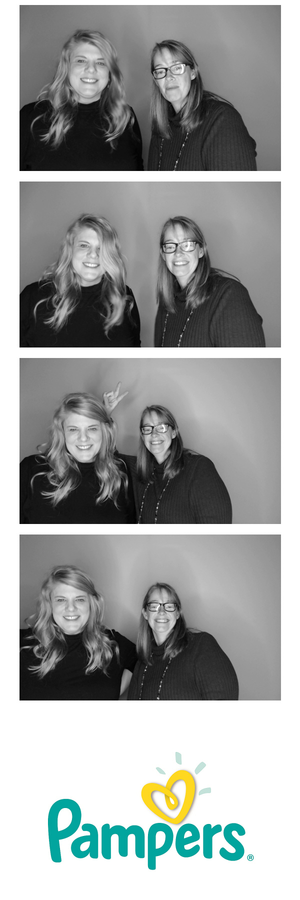 Pampers  | View more photos from the event at gallery.saycheesephotobooth.com/u/SayCheesePhotoBooth/Pampers