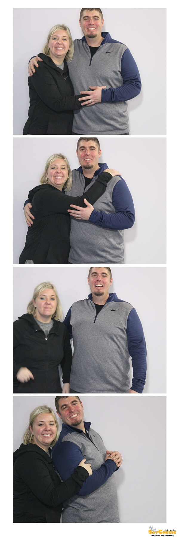 St. Elizabeth Holiday Party  | View more photos from the event at gallery.saycheesephotobooth.com/u/SayCheesePhotoBooth/St-Elizabeth-Holiday-Party