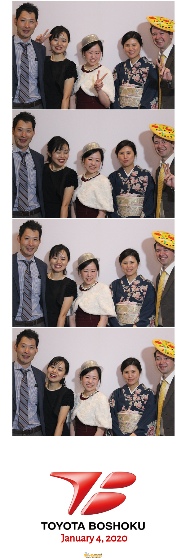 Toyota Boshoku Holiday Party  | View more photos from the event at gallery.saycheesephotobooth.com/u/SayCheesePhotoBooth/Toyota-Boshoku-Holiday-Party