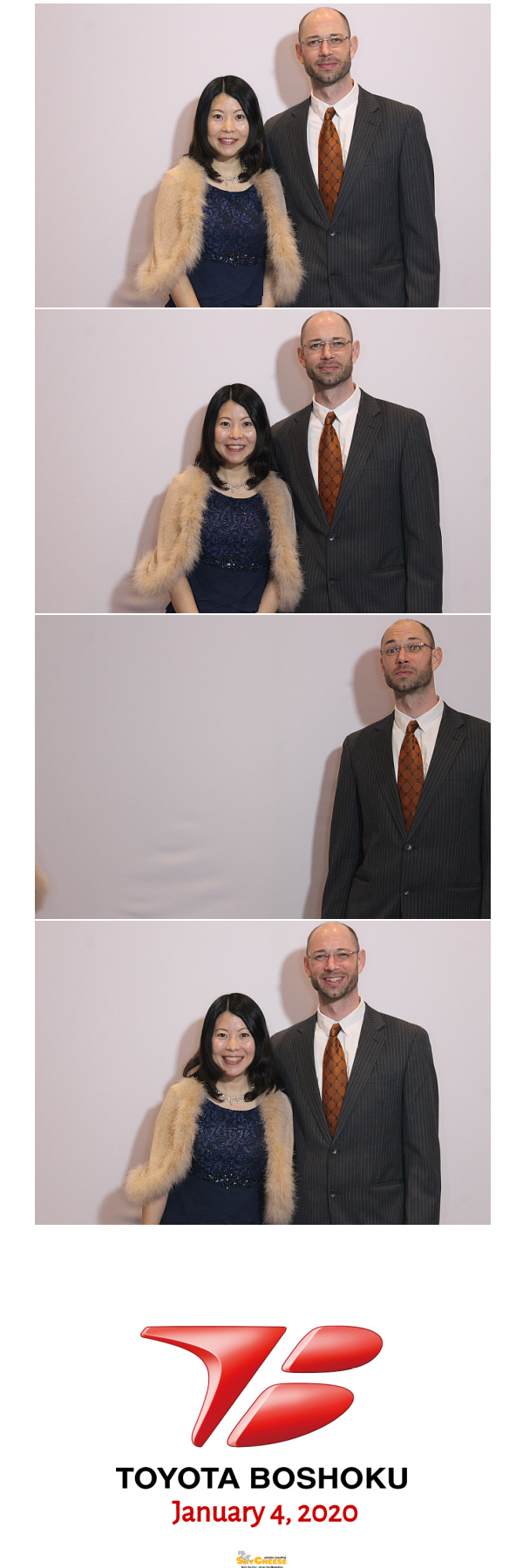 Toyota Boshoku Holiday Party  | View more photos from the event at gallery.saycheesephotobooth.com/u/SayCheesePhotoBooth/Toyota-Boshoku-Holiday-Party