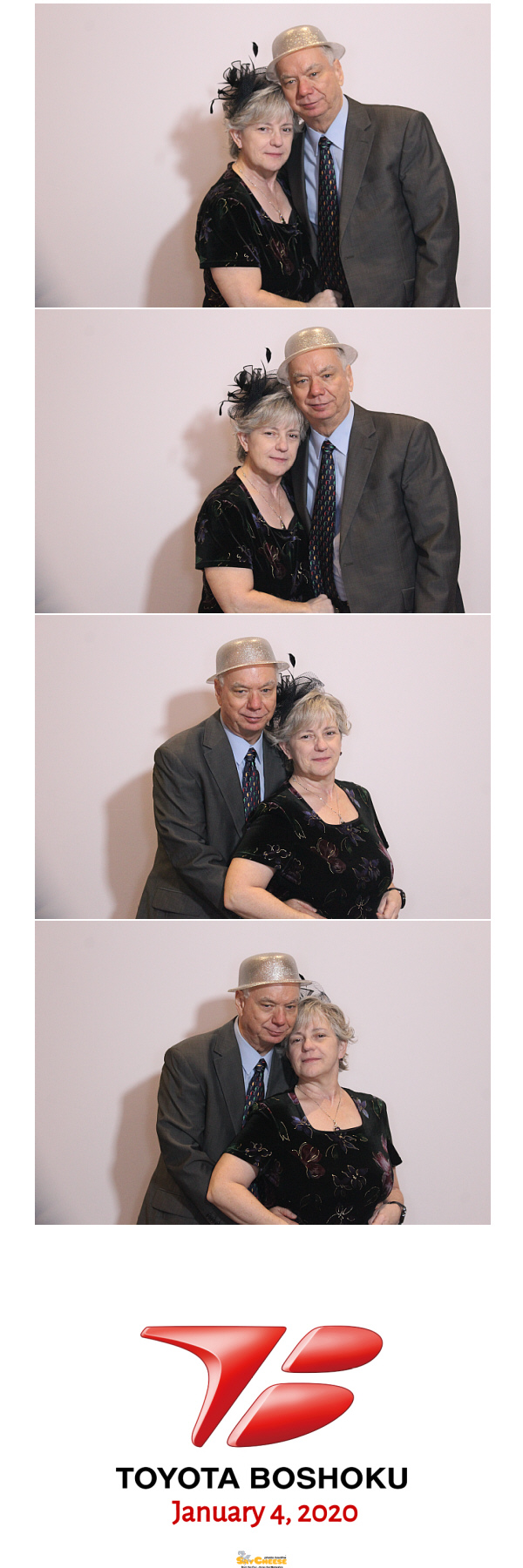 Toyota Boshoku Holiday Party  | View more photos from the event at gallery.saycheesephotobooth.com/u/SayCheesePhotoBooth/Toyota-Boshoku-Holiday-Party