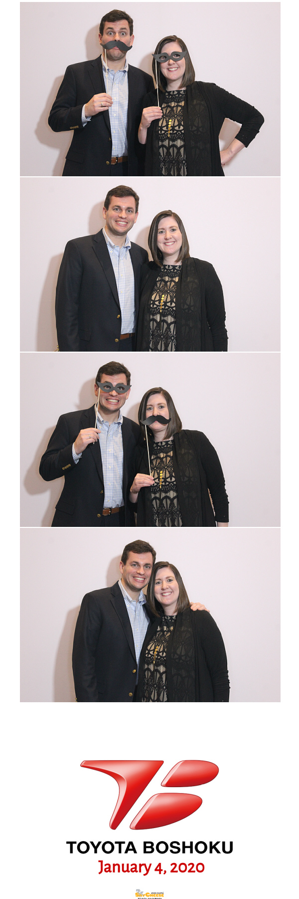 Toyota Boshoku Holiday Party  | View more photos from the event at gallery.saycheesephotobooth.com/u/SayCheesePhotoBooth/Toyota-Boshoku-Holiday-Party