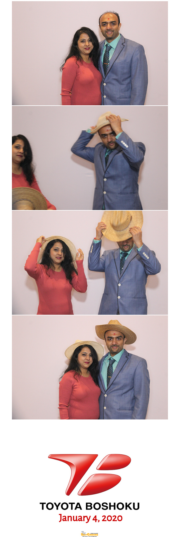 Toyota Boshoku Holiday Party  | View more photos from the event at gallery.saycheesephotobooth.com/u/SayCheesePhotoBooth/Toyota-Boshoku-Holiday-Party