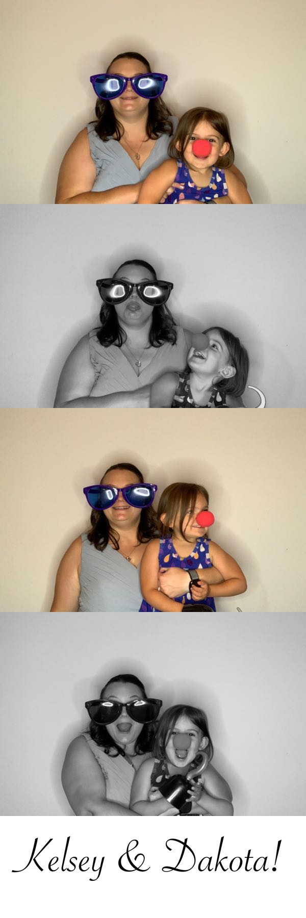 Roberts Wedding  | View more photos from the event at gallery.saycheesephotobooth.com/u/SayCheesePhotoBooth/Roberts-Wedding