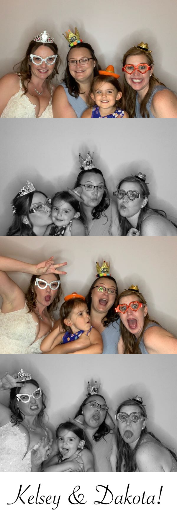 Roberts Wedding  | View more photos from the event at gallery.saycheesephotobooth.com/u/SayCheesePhotoBooth/Roberts-Wedding