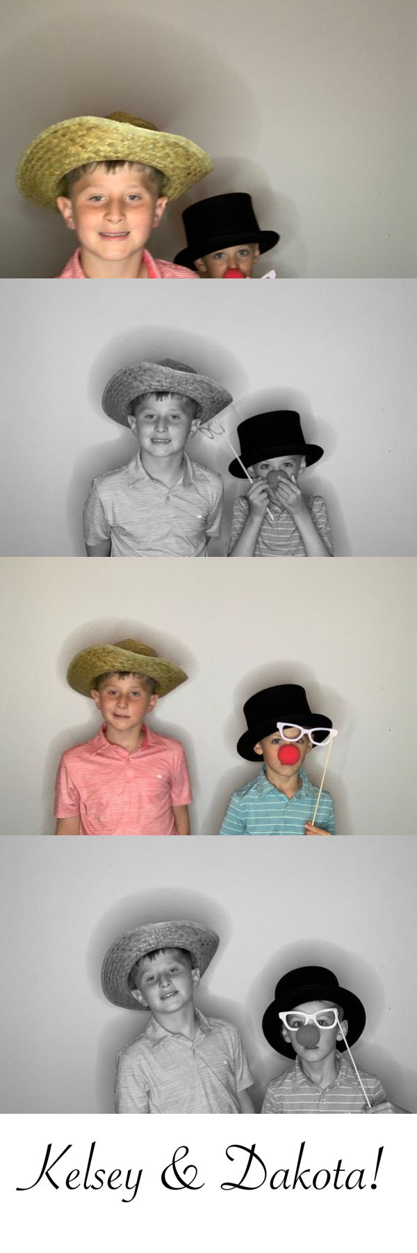 Roberts Wedding  | View more photos from the event at gallery.saycheesephotobooth.com/u/SayCheesePhotoBooth/Roberts-Wedding