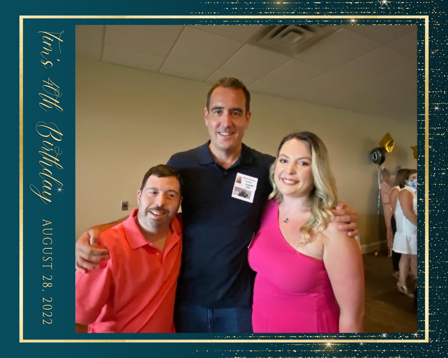 Tim's 40th Birthday! | View more photos from the event at gallery.saycheesephotobooth.com/u/SayCheesePhotoBooth/Tims-40th-Birthday