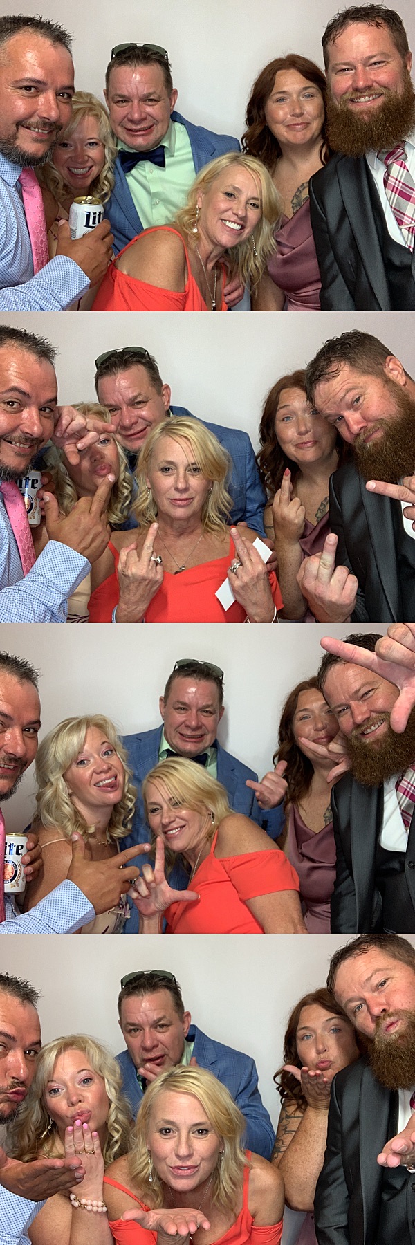 Wiedeman Wedding | View more photos from the event at gallery.saycheesephotobooth.com/u/SayCheesePhotoBooth/Wiedeman-Wedding-0