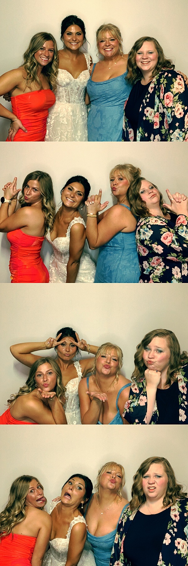 Wiedeman Wedding | View more photos from the event at gallery.saycheesephotobooth.com/u/SayCheesePhotoBooth/Wiedeman-Wedding