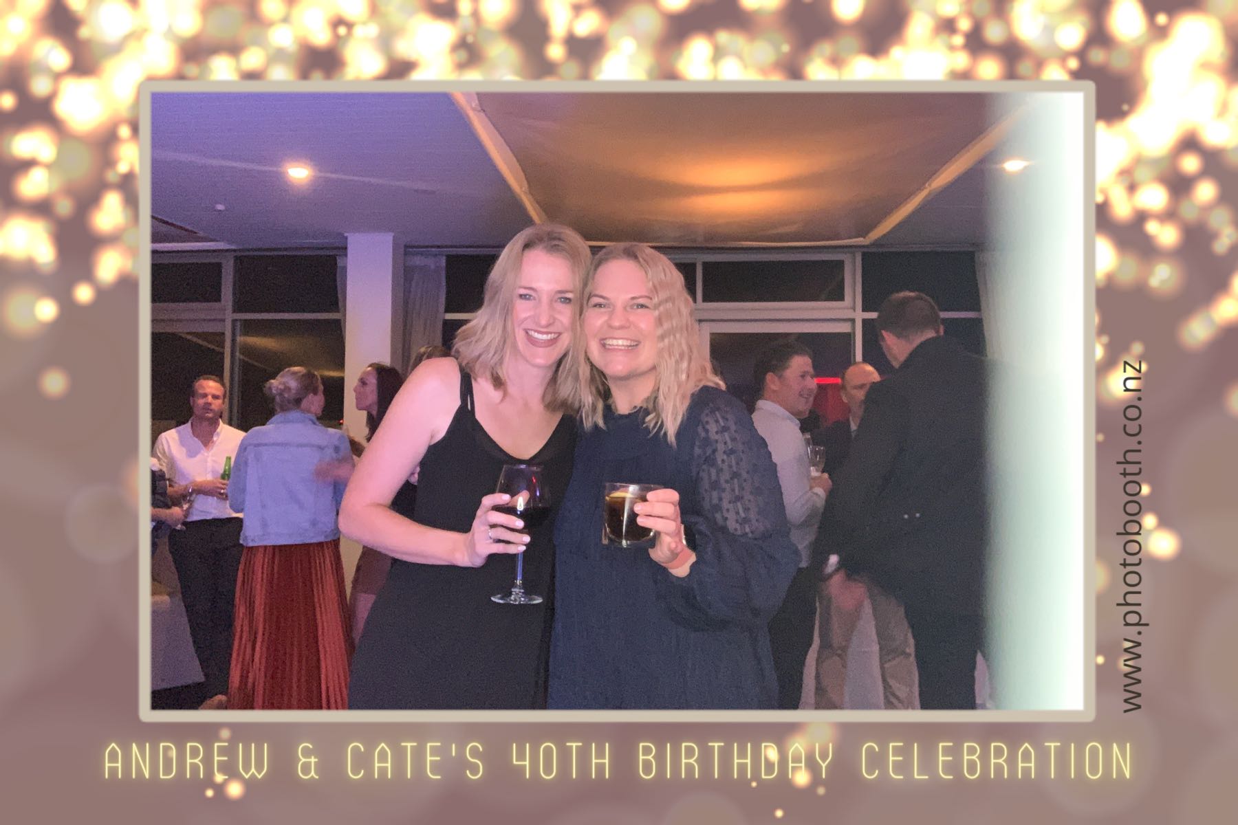 Andrew & Cate's 40th Birthday | View more photos from the event at gallery.photobooth.co.nz/u/SelfieCentral/Andrew-Cates-40th-Birthday