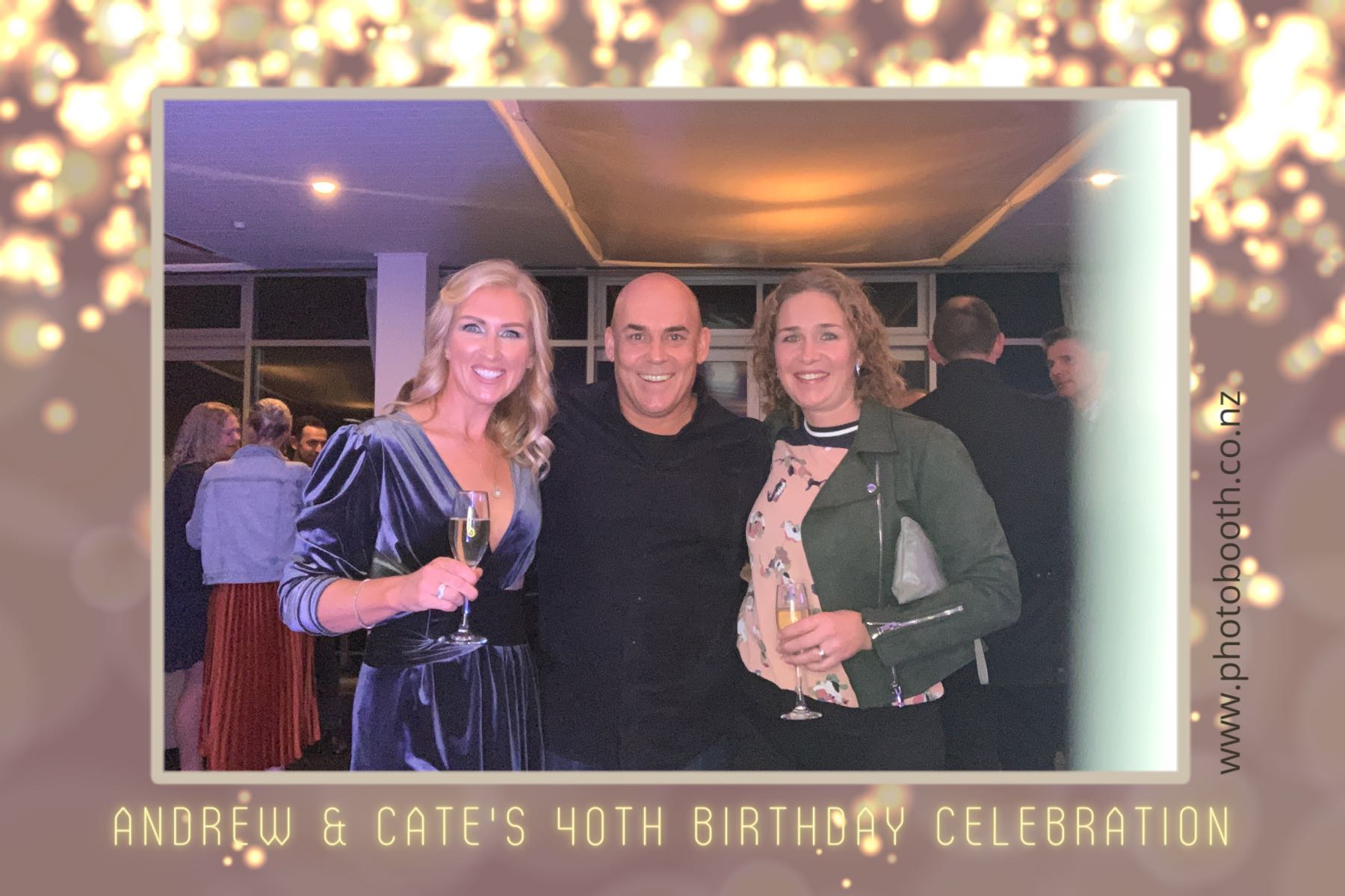 Andrew & Cate's 40th Birthday | View more photos from the event at gallery.photobooth.co.nz/u/SelfieCentral/Andrew-Cates-40th-Birthday
