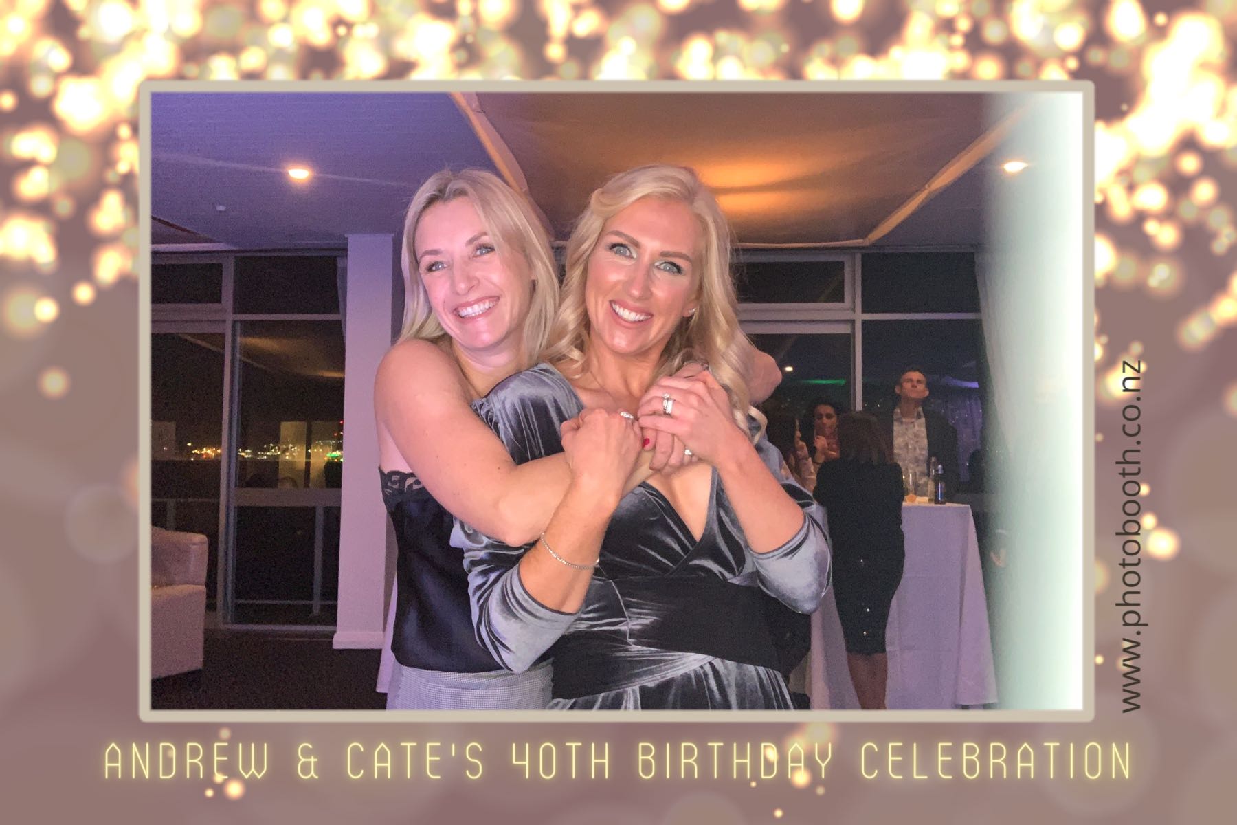 Andrew & Cate's 40th Birthday | View more photos from the event at gallery.photobooth.co.nz/u/SelfieCentral/Andrew-Cates-40th-Birthday