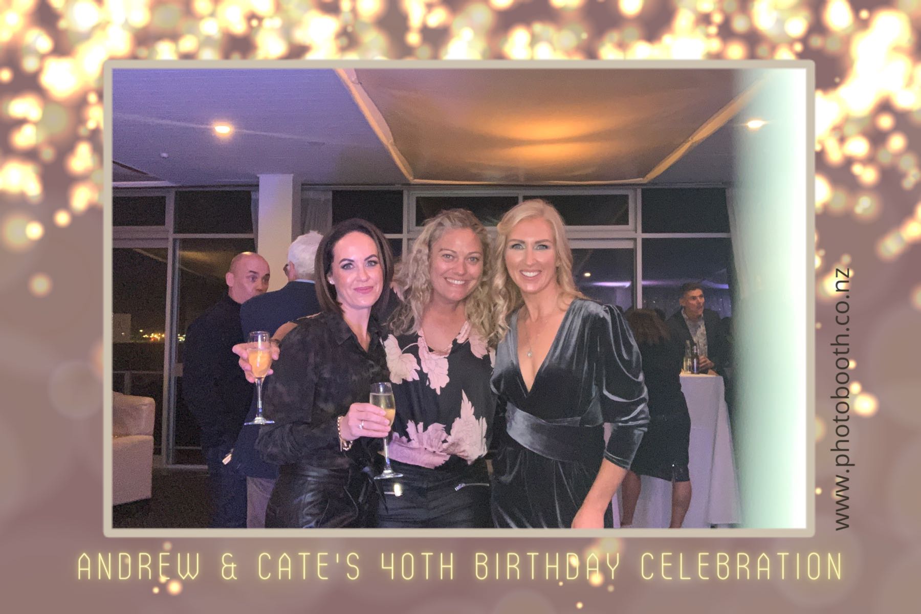 Andrew & Cate's 40th Birthday | View more photos from the event at gallery.photobooth.co.nz/u/SelfieCentral/Andrew-Cates-40th-Birthday