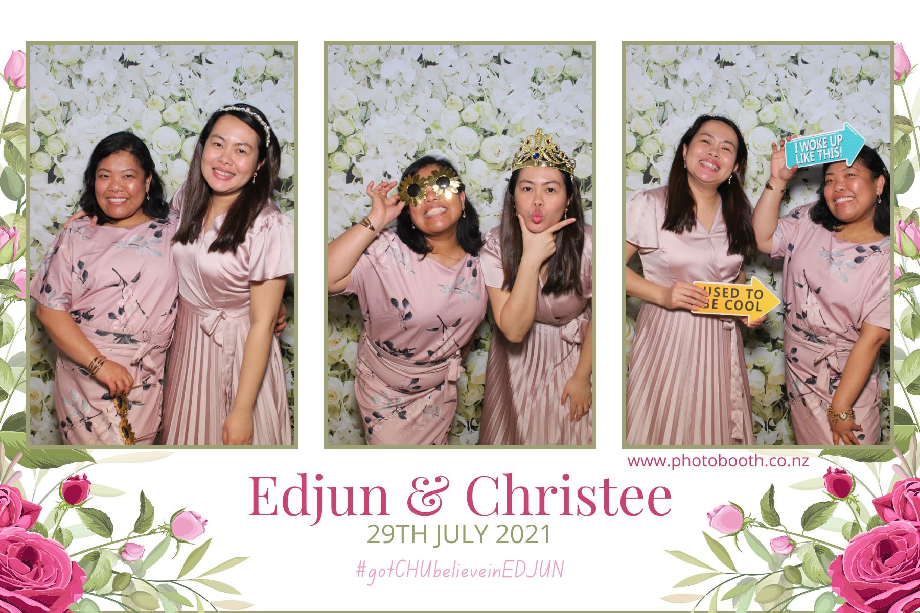 Edjun & Christee's Wedding | View more photos from the event at gallery.photobooth.co.nz/u/SelfieCentral/Edjun-Christees-Wedding