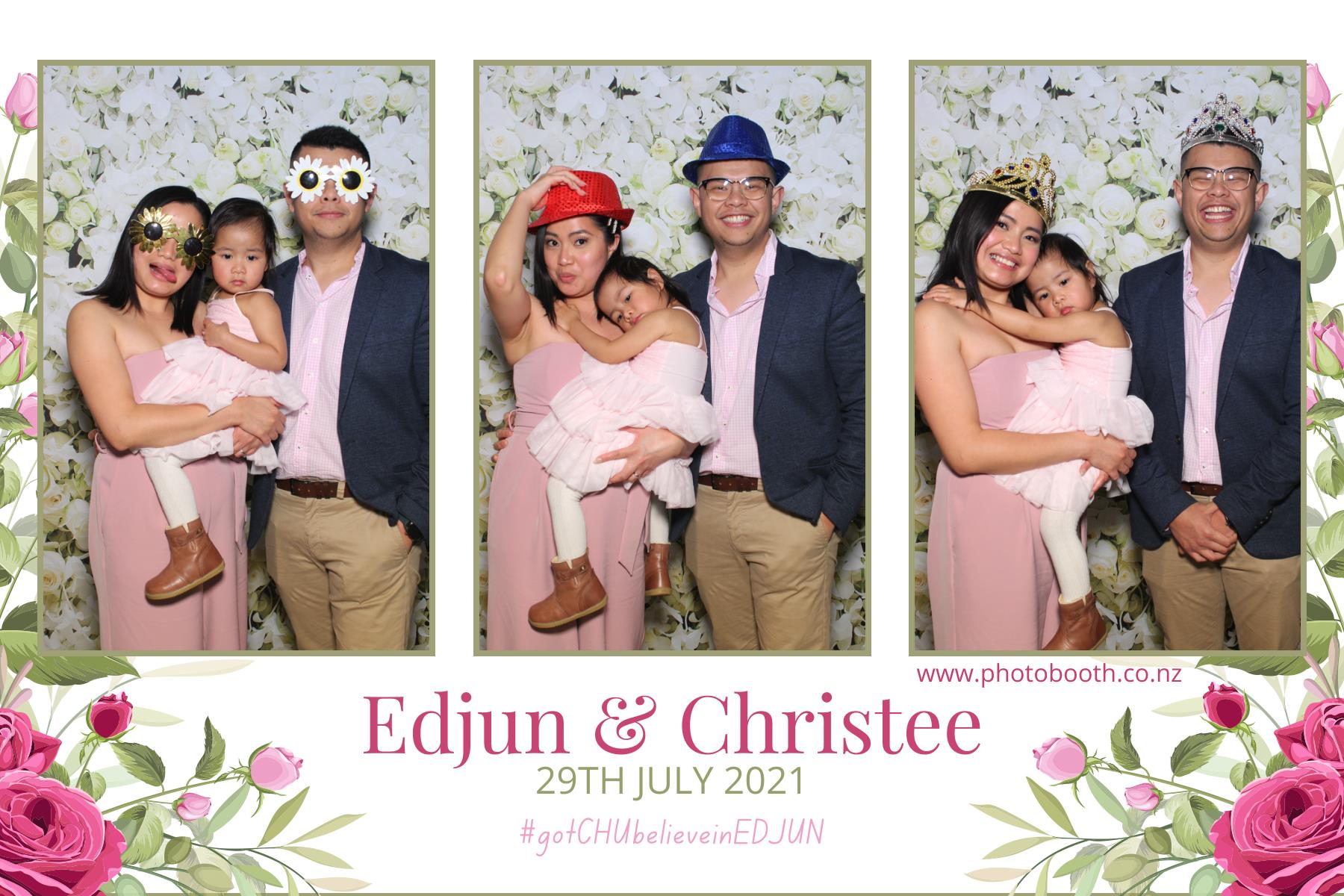 Edjun & Christee's Wedding | View more photos from the event at gallery.photobooth.co.nz/u/SelfieCentral/Edjun-Christees-Wedding