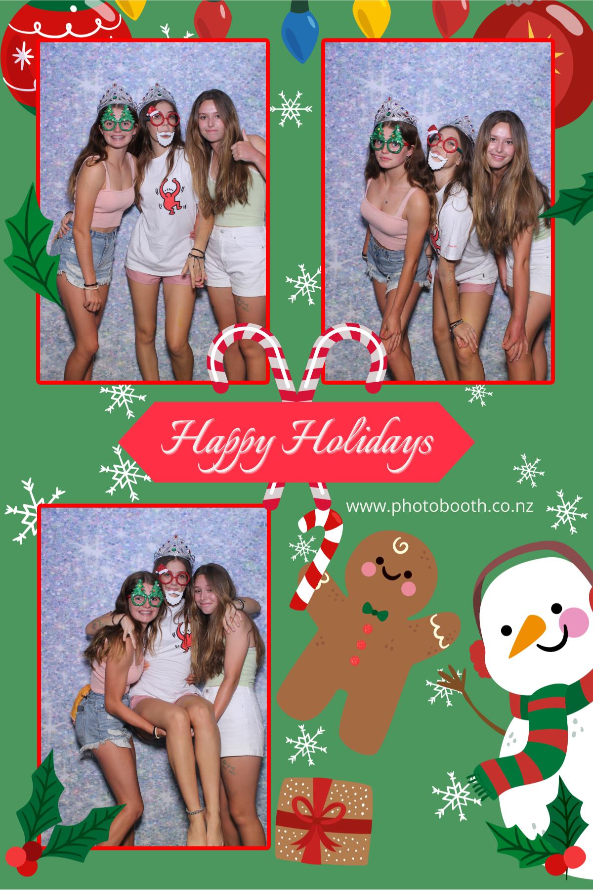 End of Year Party | View more photos from the event at gallery.photobooth.co.nz/u/SelfieCentral/End-of-Year-Party