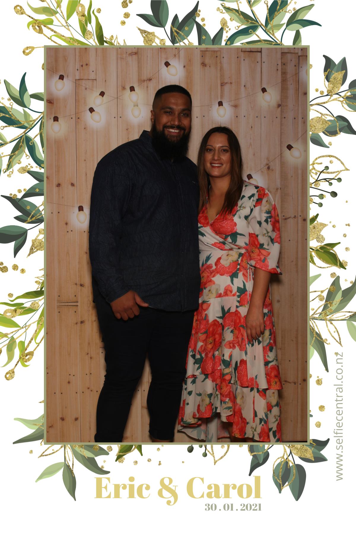 Eric & Carol's wedding | View more photos from the event at gallery.photobooth.co.nz/u/SelfieCentral/Eric-Carols-wedding