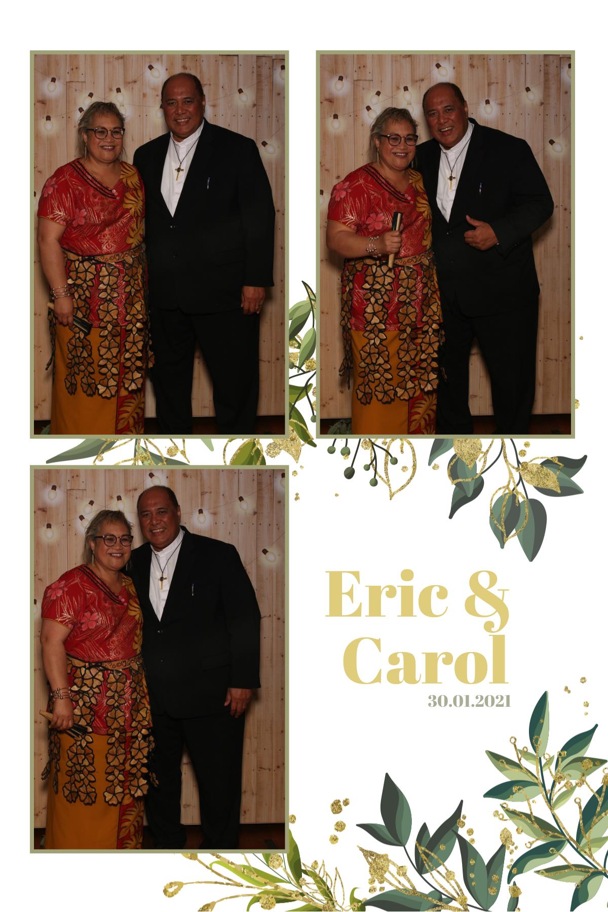 Eric & Carol's wedding | View more photos from the event at gallery.photobooth.co.nz/u/SelfieCentral/Eric-Carols-wedding