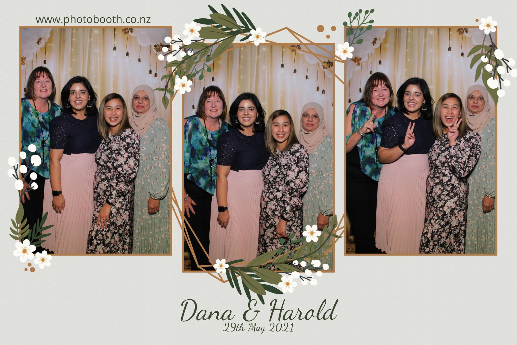 Harold & Dana's wedding | View more photos from the event at gallery.photobooth.co.nz/u/SelfieCentral/Harold-Danas-wedding