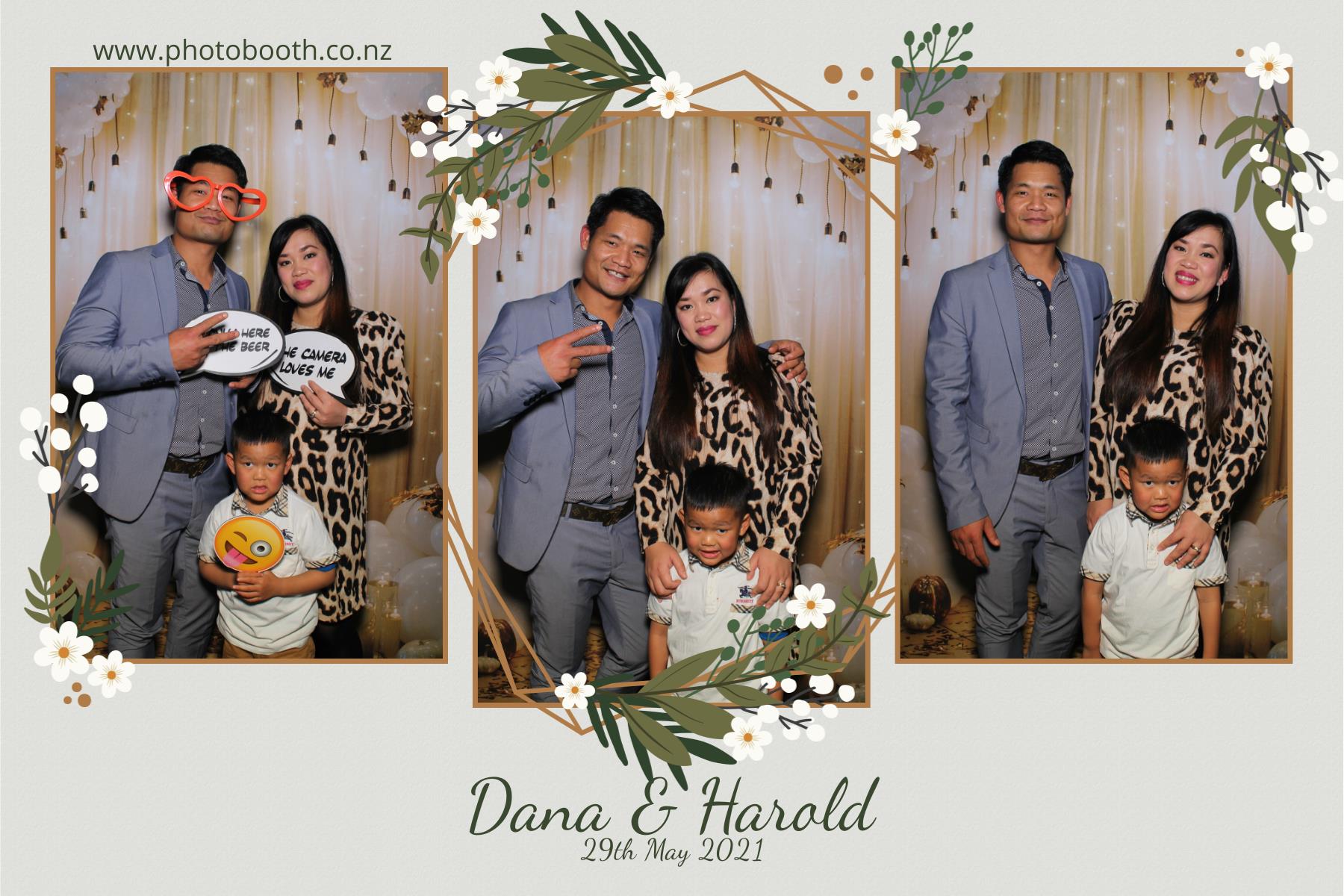 Harold & Dana's wedding | View more photos from the event at gallery.photobooth.co.nz/u/SelfieCentral/Harold-Danas-wedding