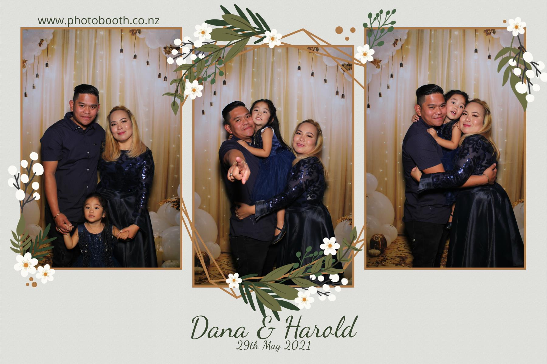 Harold & Dana's wedding | View more photos from the event at gallery.photobooth.co.nz/u/SelfieCentral/Harold-Danas-wedding