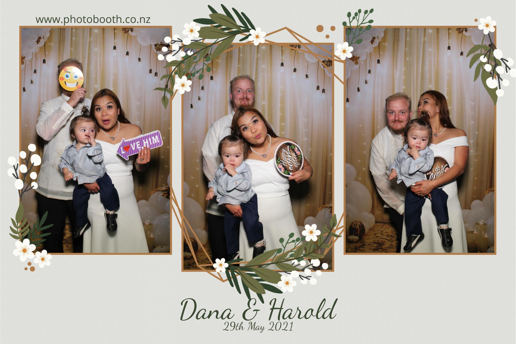 Harold & Dana's wedding | View more photos from the event at gallery.photobooth.co.nz/u/SelfieCentral/Harold-Danas-wedding