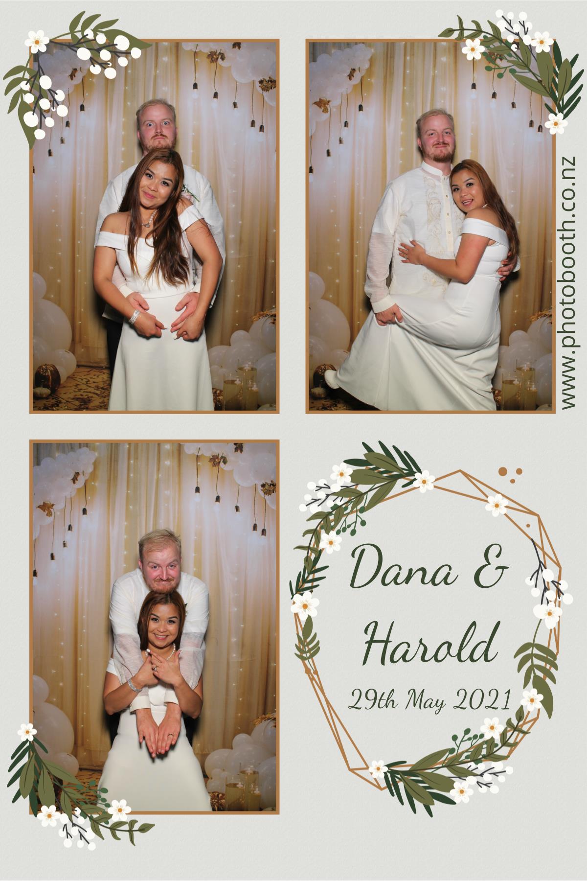 Harold & Dana's wedding | View more photos from the event at gallery.photobooth.co.nz/u/SelfieCentral/Harold-Danas-wedding