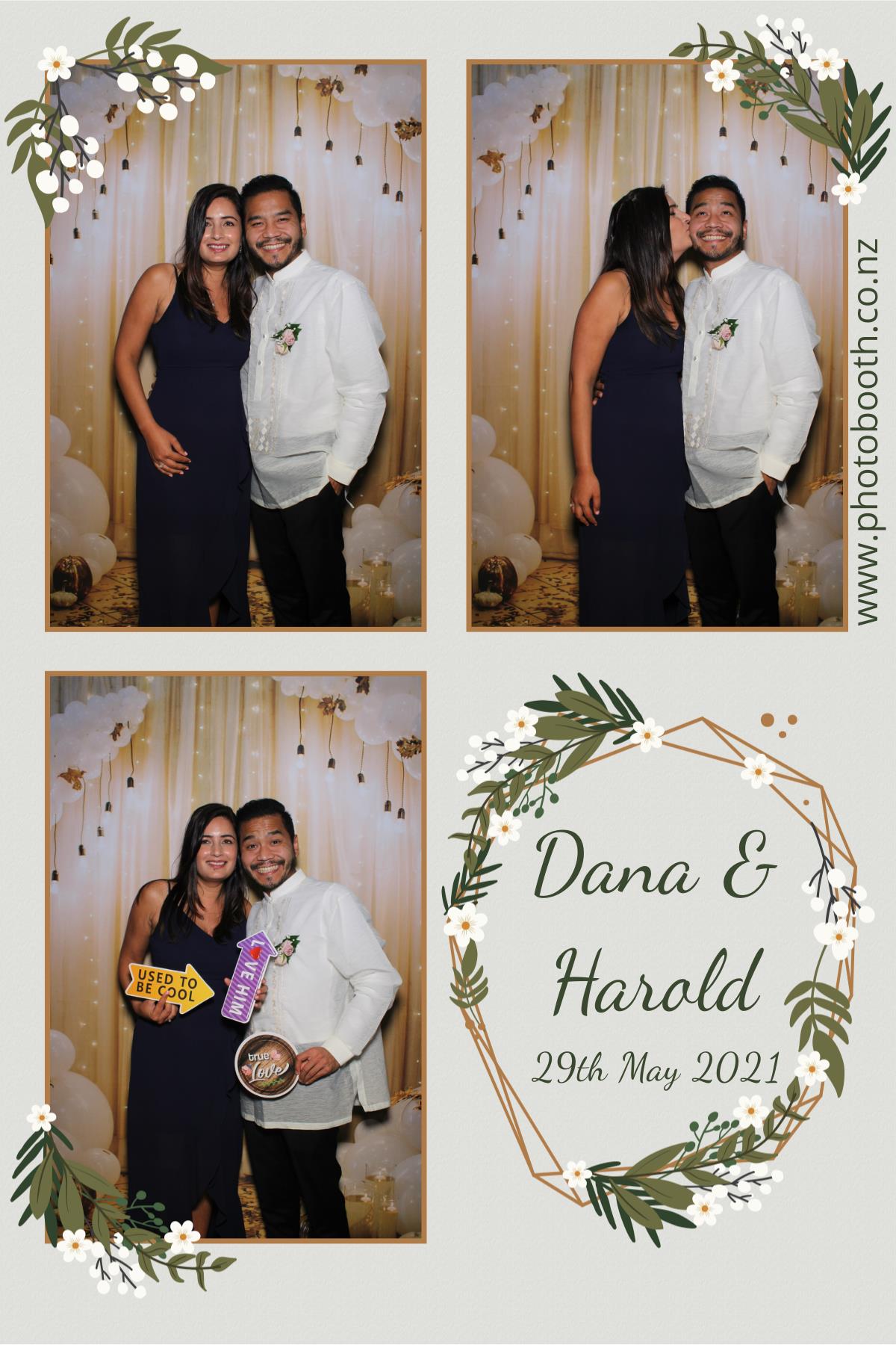 Harold & Dana's wedding | View more photos from the event at gallery.photobooth.co.nz/u/SelfieCentral/Harold-Danas-wedding