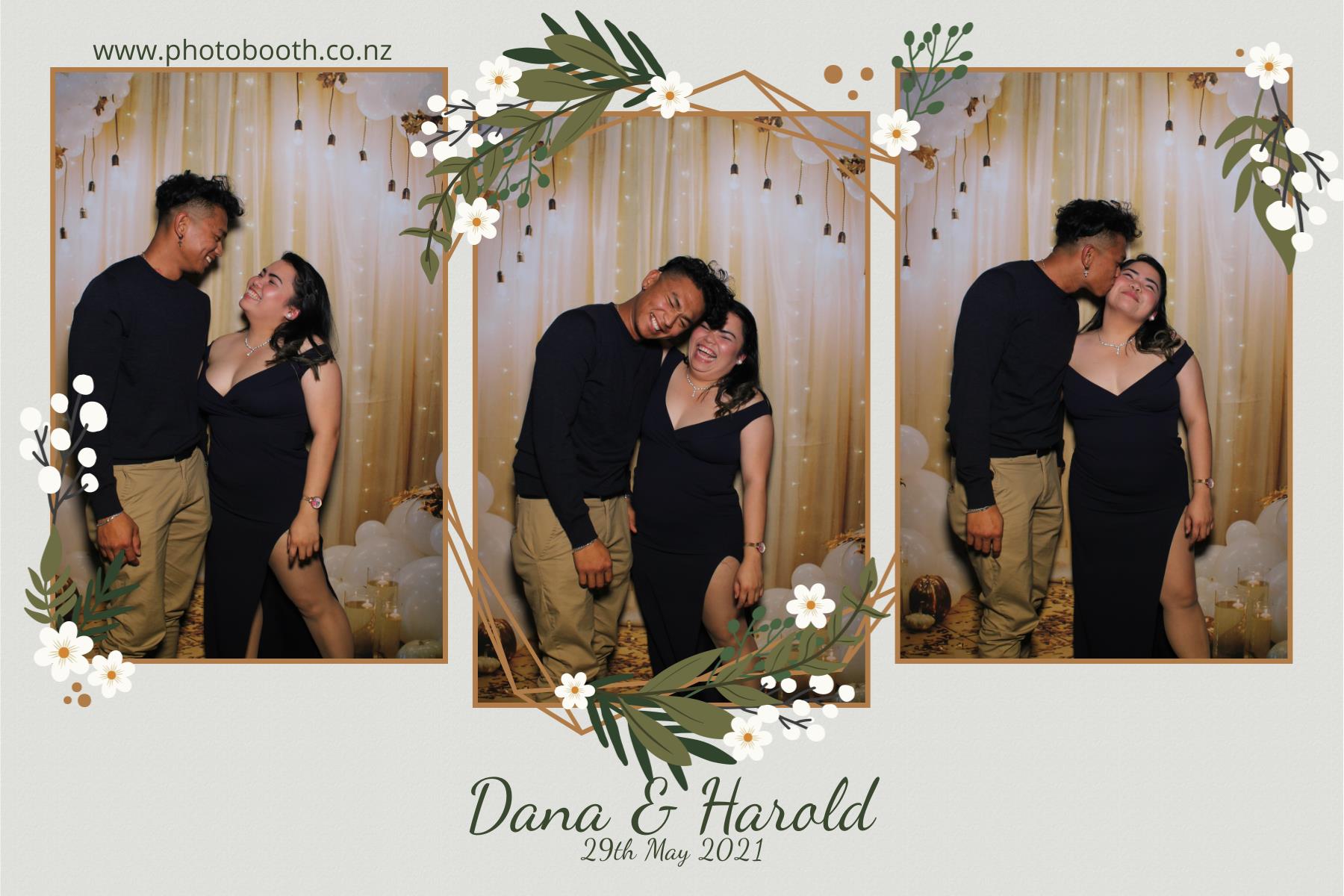 Harold & Dana's wedding | View more photos from the event at gallery.photobooth.co.nz/u/SelfieCentral/Harold-Danas-wedding