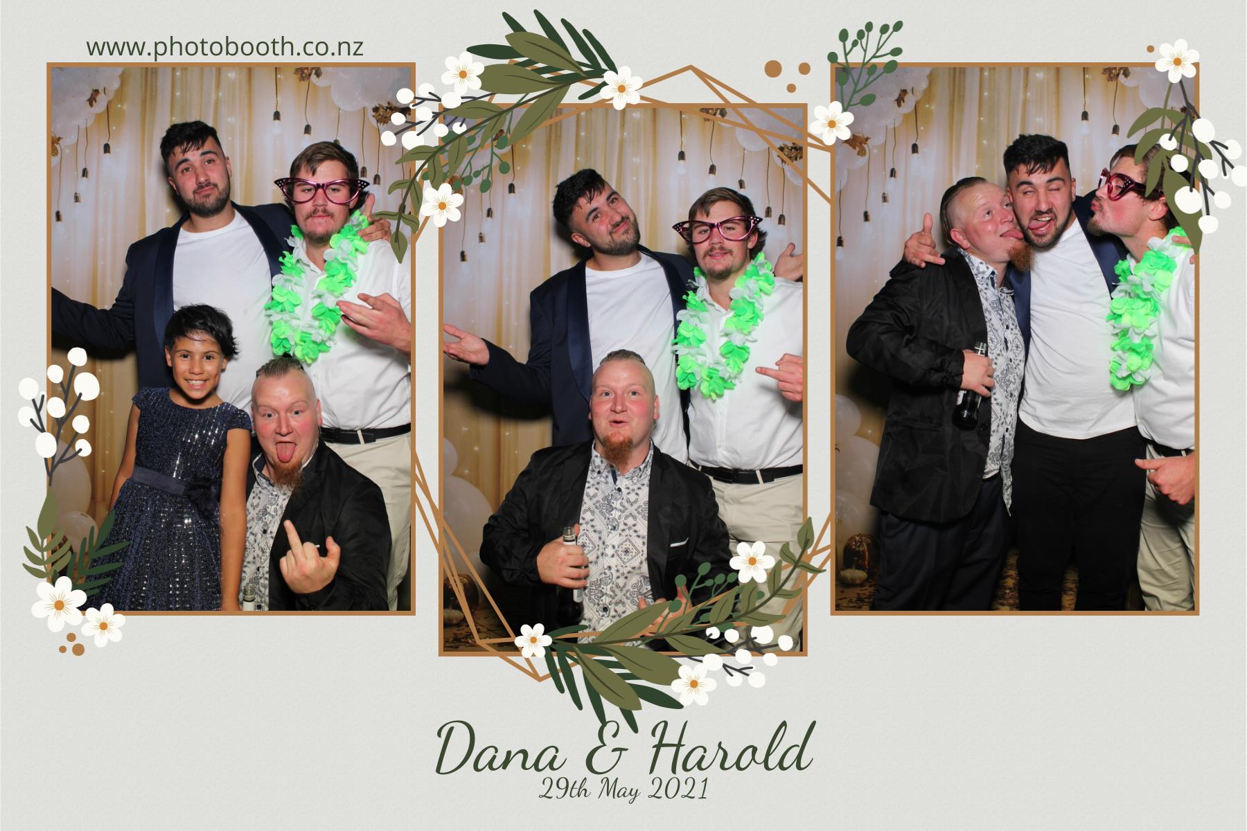 Harold & Dana's wedding | View more photos from the event at gallery.photobooth.co.nz/u/SelfieCentral/Harold-Danas-wedding