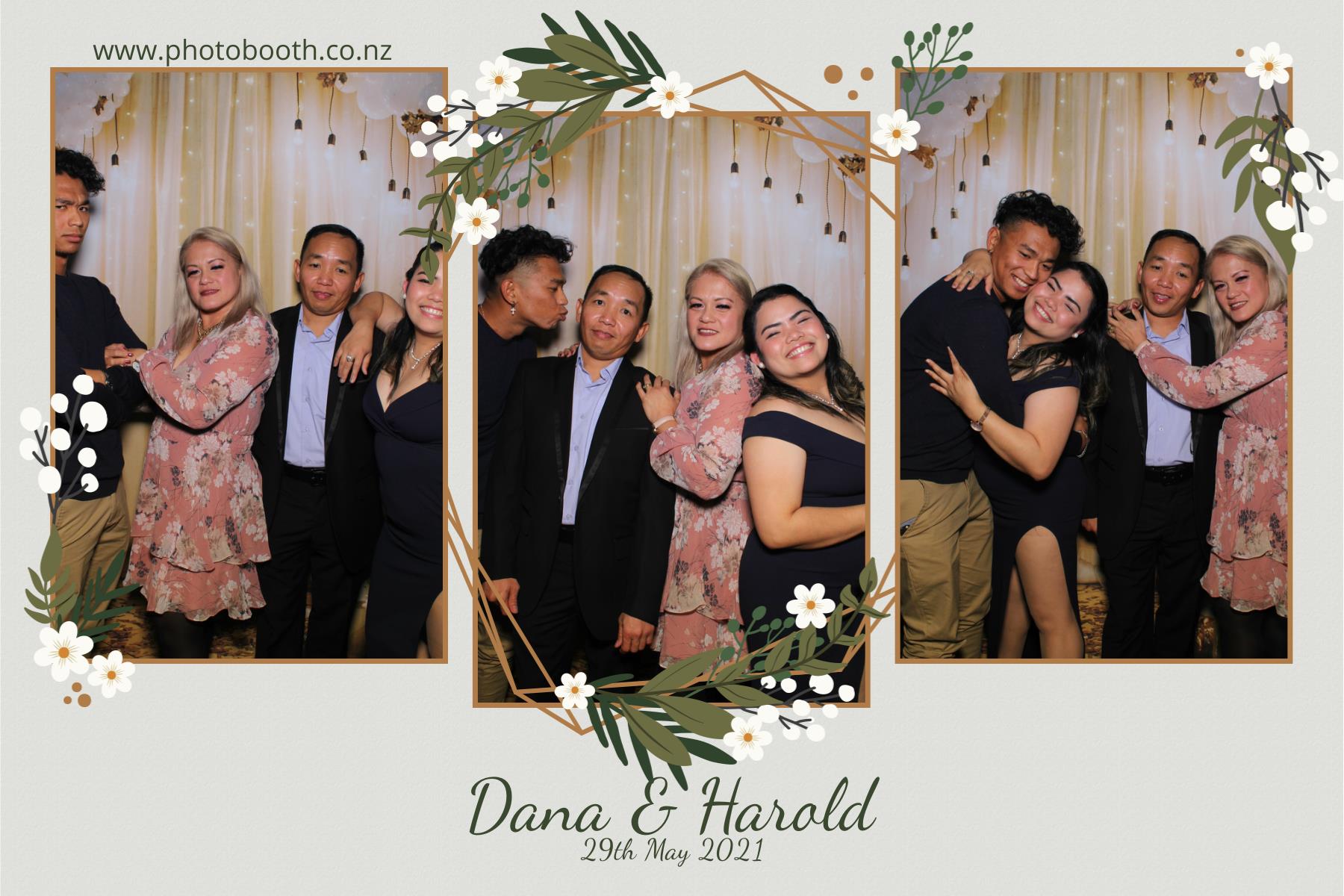 Harold & Dana's wedding | View more photos from the event at gallery.photobooth.co.nz/u/SelfieCentral/Harold-Danas-wedding