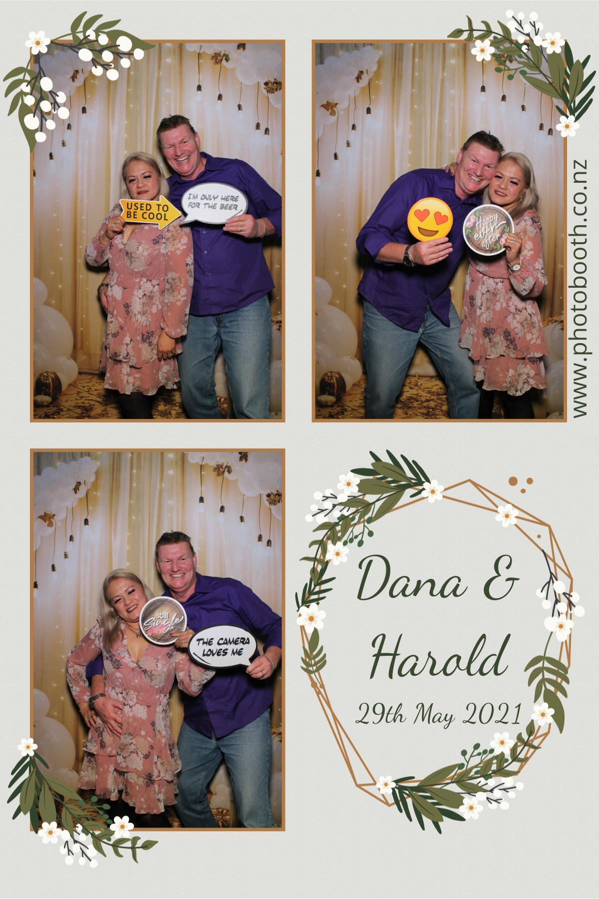 Harold & Dana's wedding | View more photos from the event at gallery.photobooth.co.nz/u/SelfieCentral/Harold-Danas-wedding