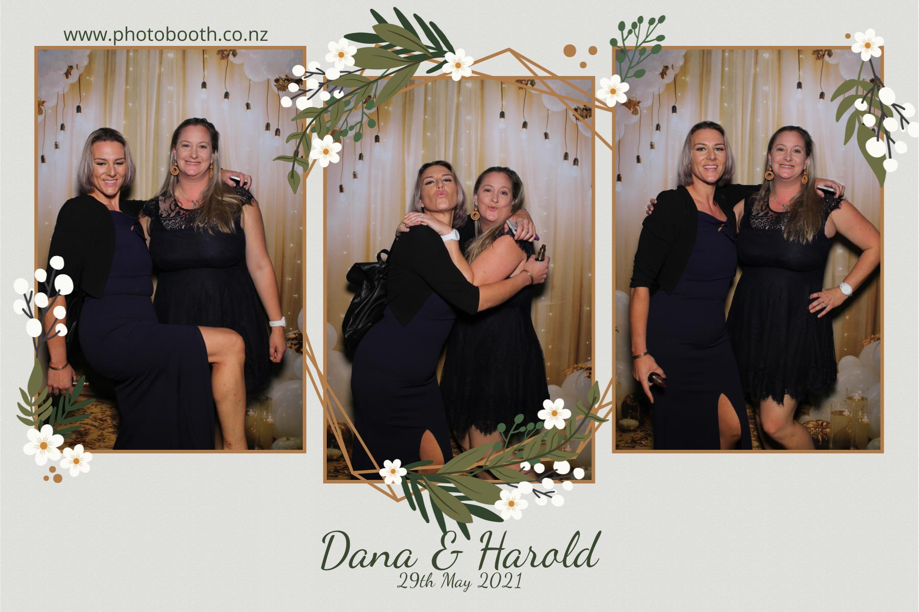 Harold & Dana's wedding | View more photos from the event at gallery.photobooth.co.nz/u/SelfieCentral/Harold-Danas-wedding
