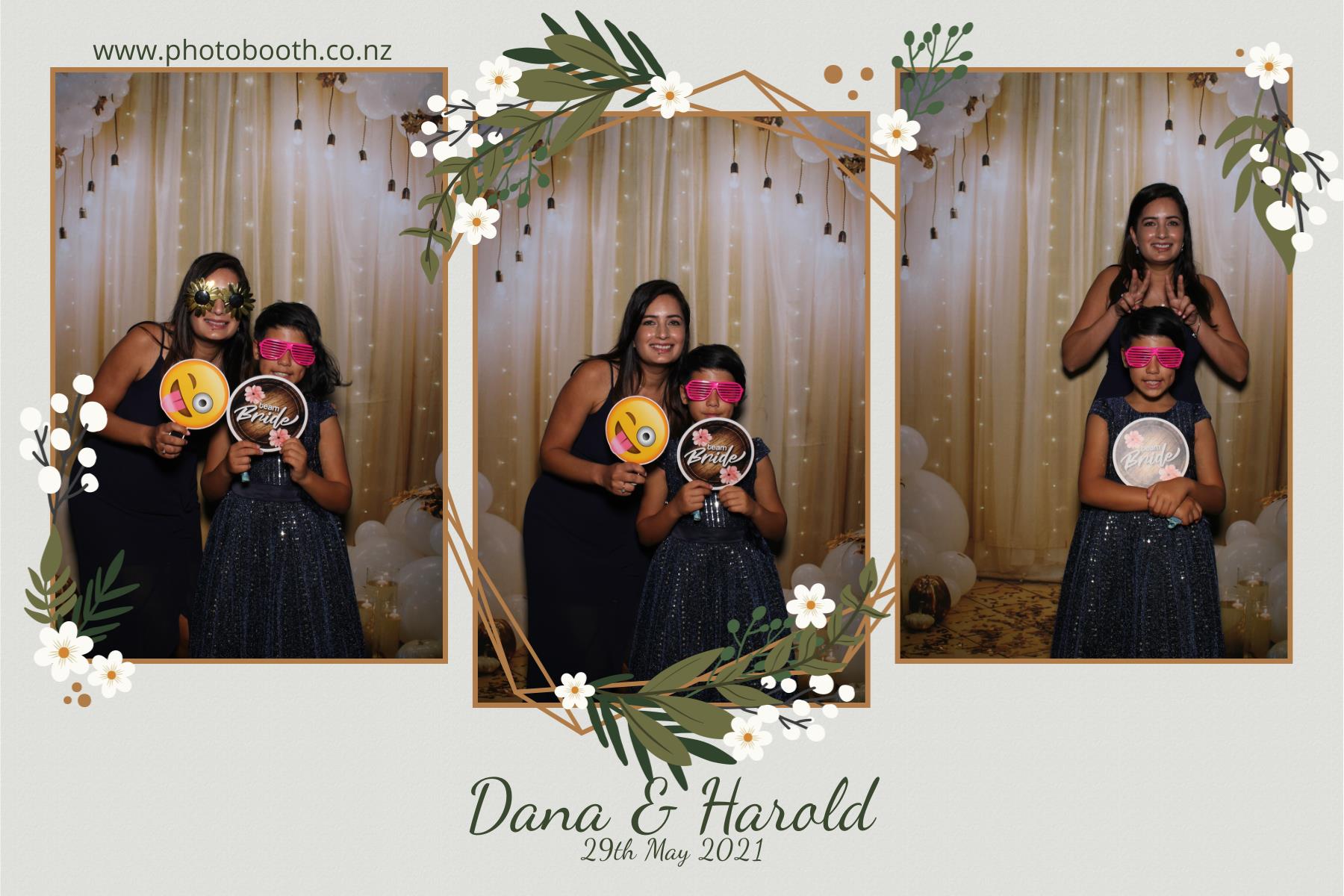 Harold & Dana's wedding | View more photos from the event at gallery.photobooth.co.nz/u/SelfieCentral/Harold-Danas-wedding
