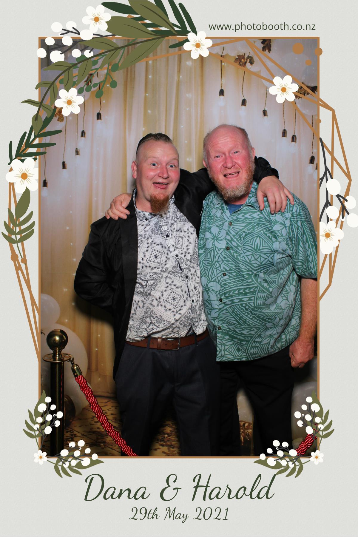Harold & Dana's wedding | View more photos from the event at gallery.photobooth.co.nz/u/SelfieCentral/Harold-Danas-wedding