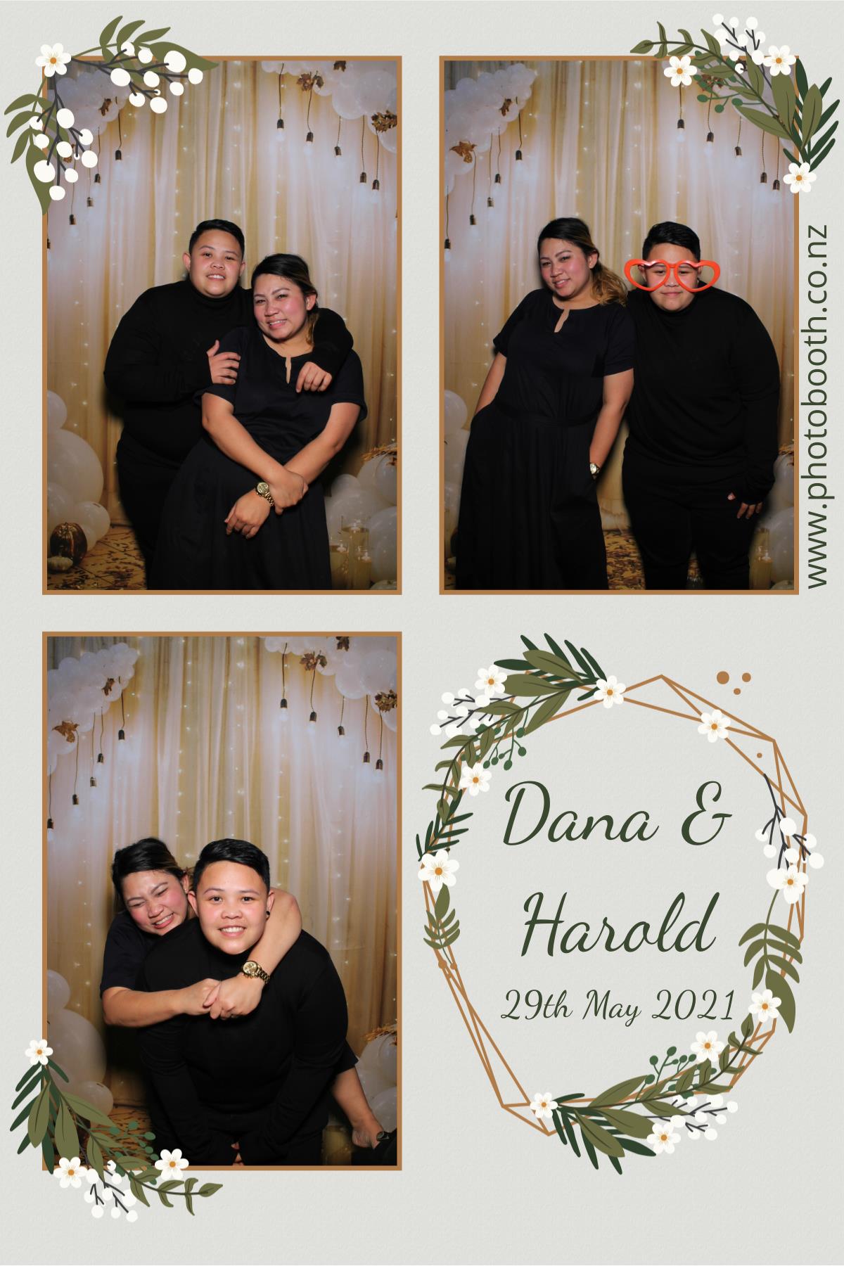 Harold & Dana's wedding | View more photos from the event at gallery.photobooth.co.nz/u/SelfieCentral/Harold-Danas-wedding