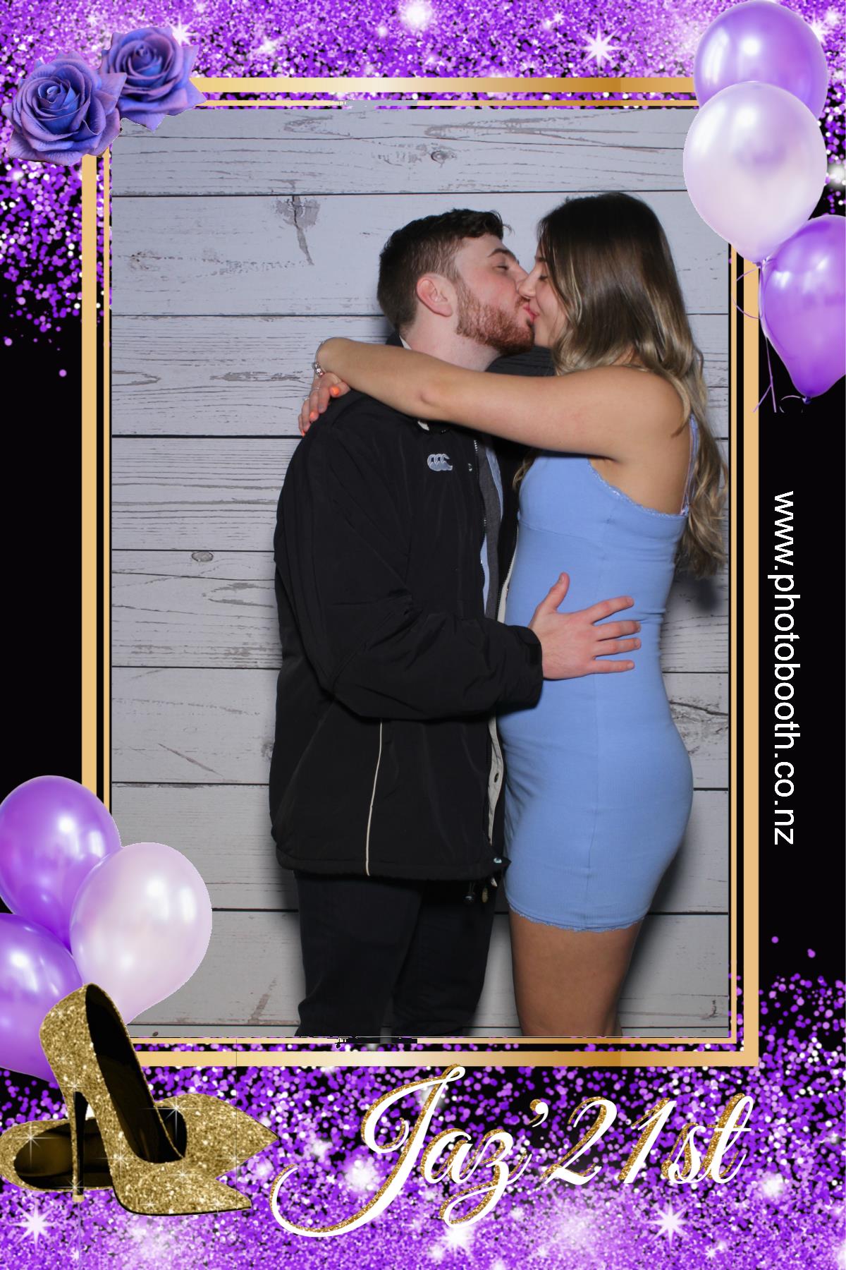 Jasmine's 21st | View more photos from the event at gallery.photobooth.co.nz/u/SelfieCentral/Jasmines-21st