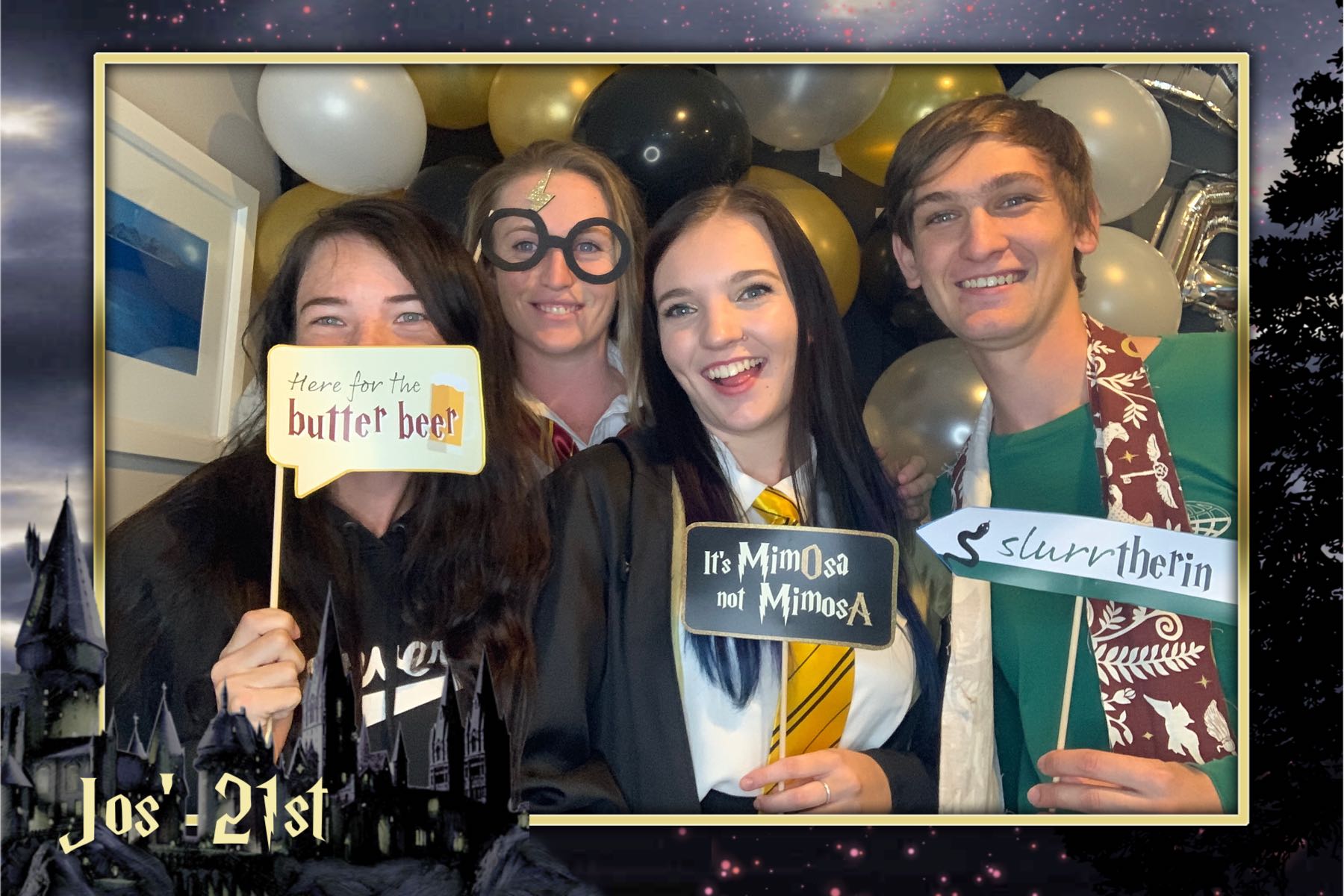 Jos is 21! | View more photos from the event at gallery.photobooth.co.nz/u/SelfieCentral/Jos-is-21