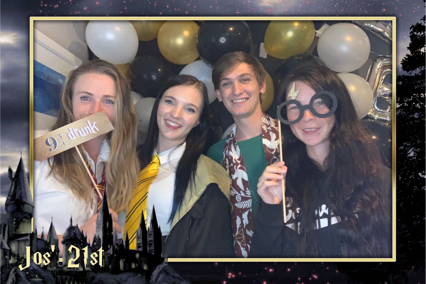Jos is 21! | View more photos from the event at gallery.photobooth.co.nz/u/SelfieCentral/Jos-is-21