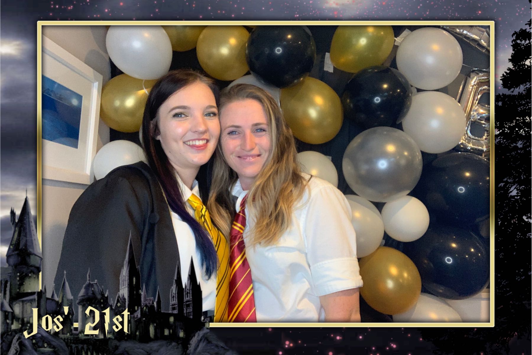 Jos is 21! | View more photos from the event at gallery.photobooth.co.nz/u/SelfieCentral/Jos-is-21