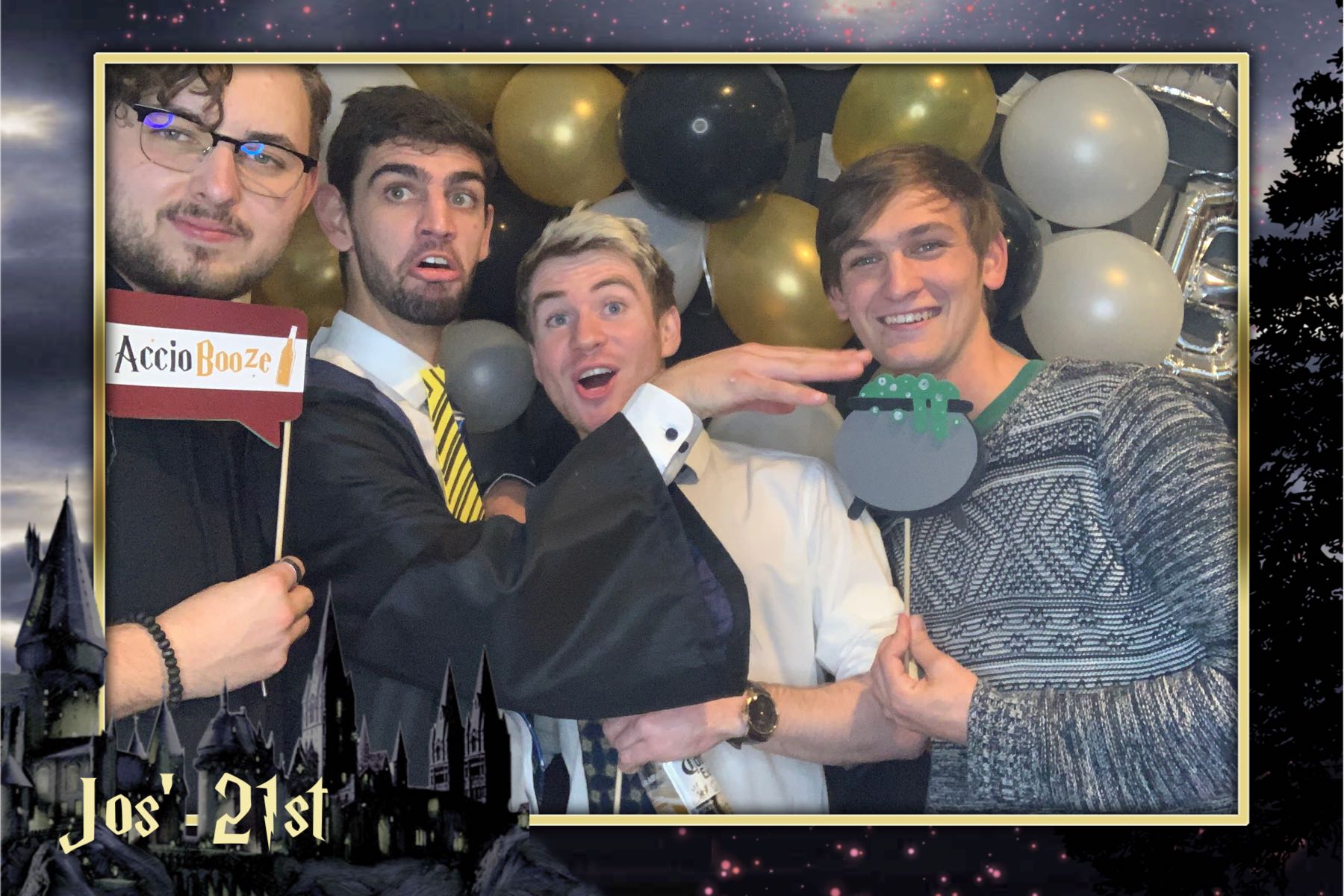 Jos is 21! | View more photos from the event at gallery.photobooth.co.nz/u/SelfieCentral/Jos-is-21