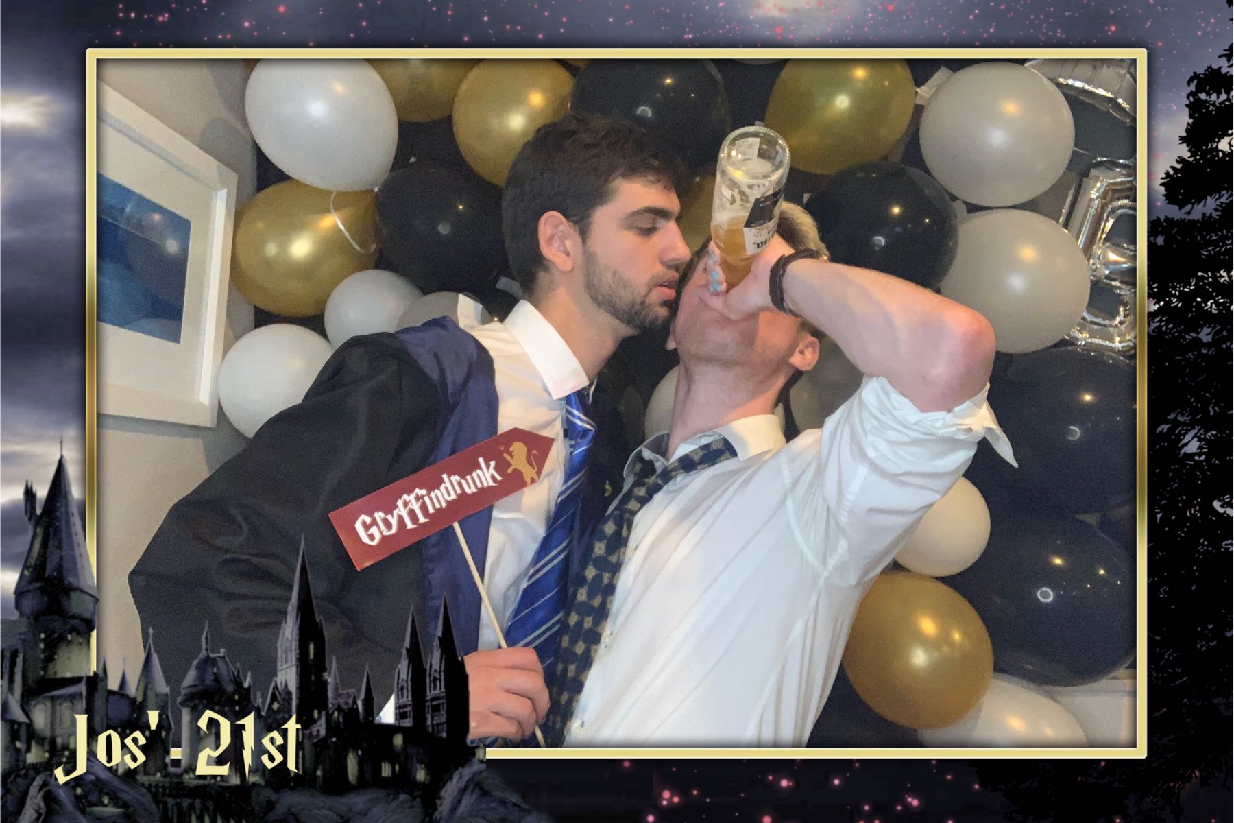 Jos is 21! | View more photos from the event at gallery.photobooth.co.nz/u/SelfieCentral/Jos-is-21