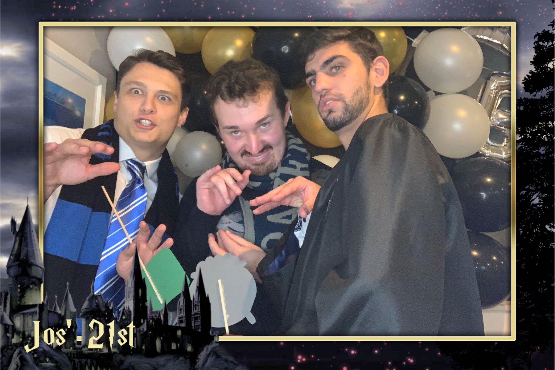 Jos is 21! | View more photos from the event at gallery.photobooth.co.nz/u/SelfieCentral/Jos-is-21