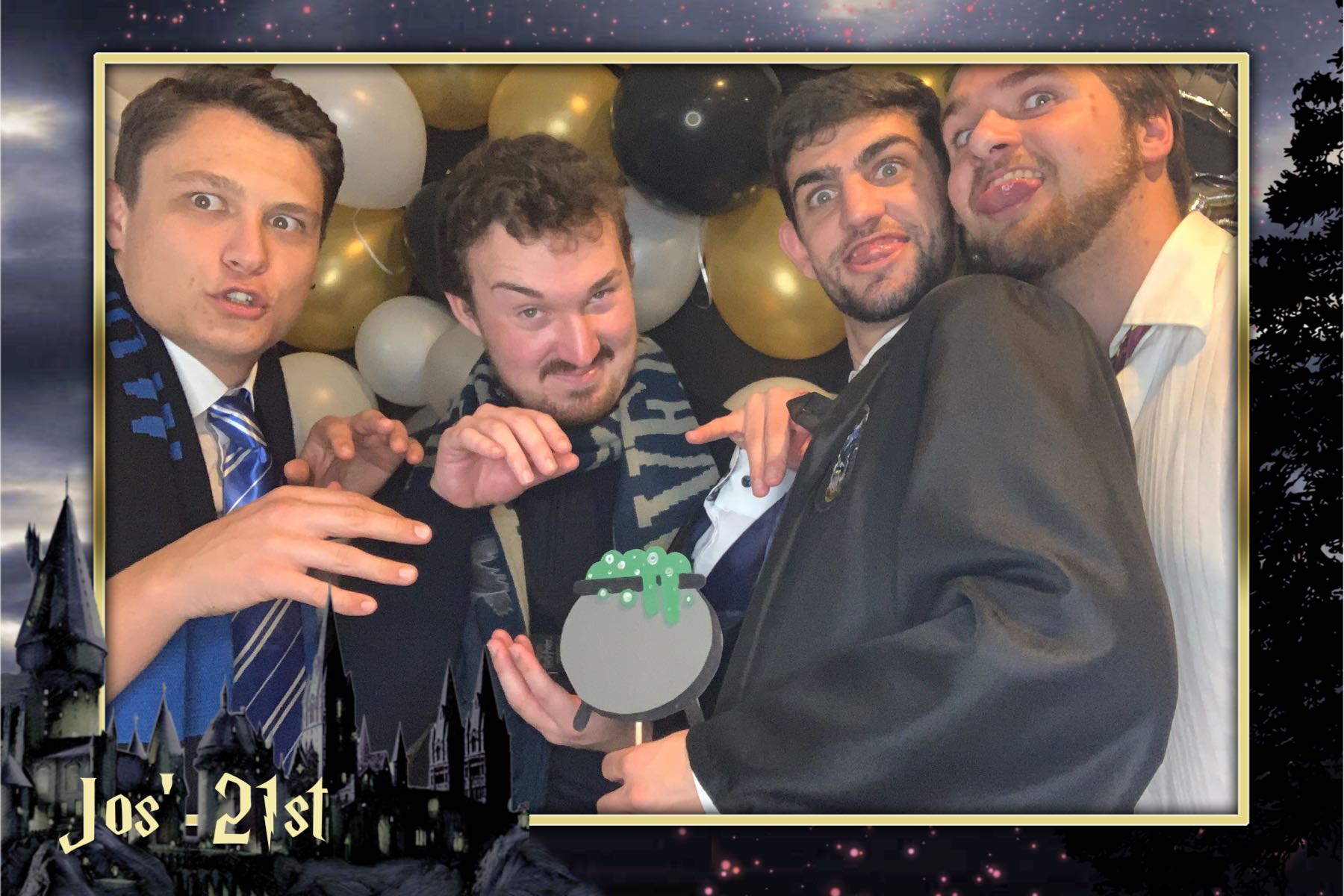 Jos is 21! | View more photos from the event at gallery.photobooth.co.nz/u/SelfieCentral/Jos-is-21
