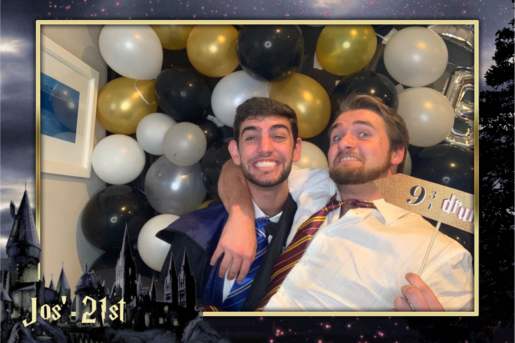 Jos is 21! | View more photos from the event at gallery.photobooth.co.nz/u/SelfieCentral/Jos-is-21